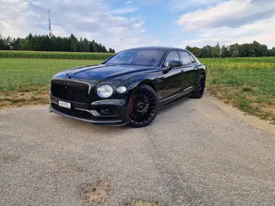 Bentley Flying Spur 6.0 W12 — Berline de prestige, 635 ch, Vert métallisé — vue extérieure