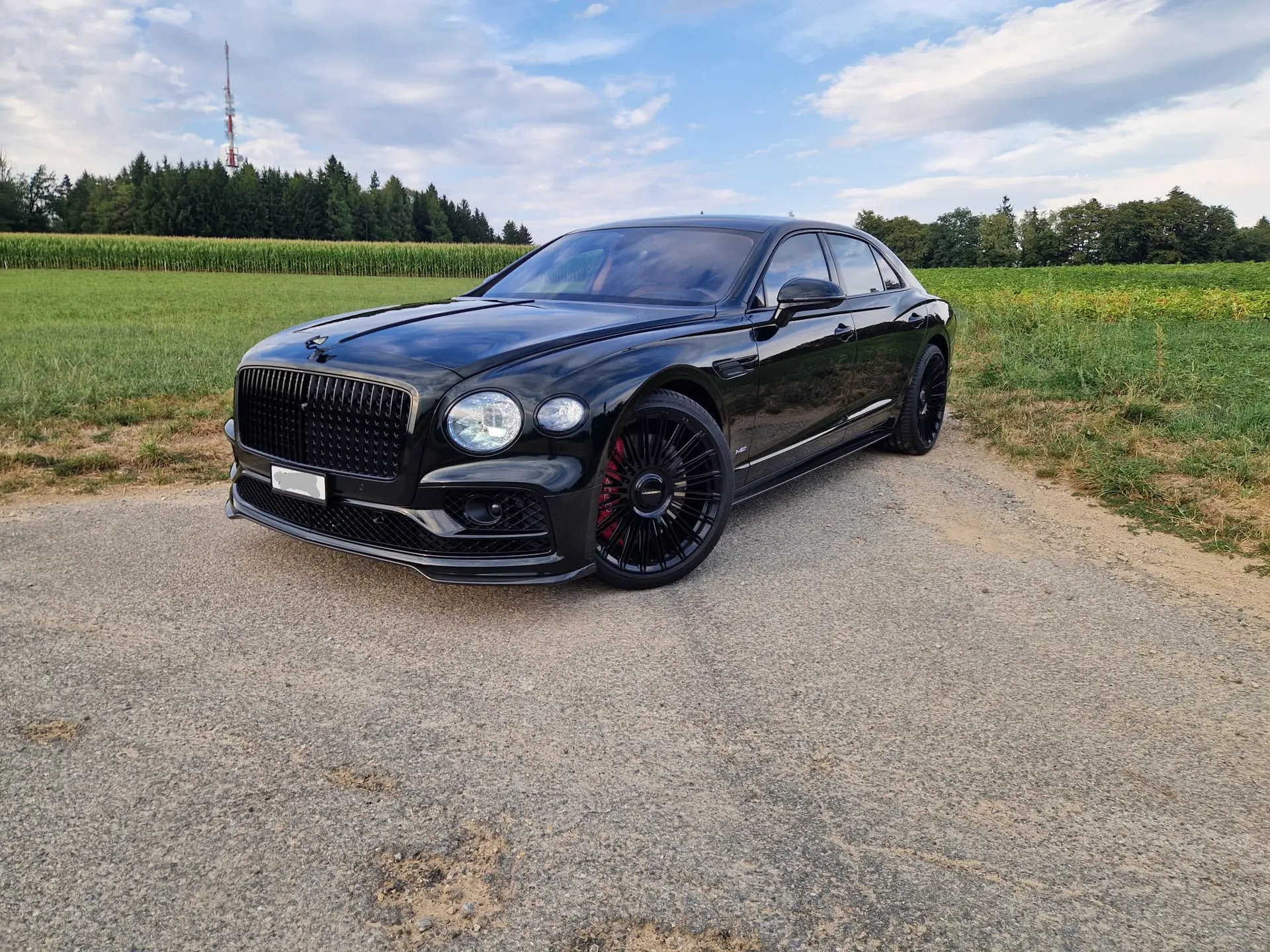 Bentley Flying Spur 6.0 W12 — Berline de prestige, 635 ch, Vert métallisé