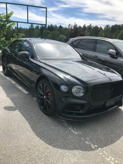 Bentley Flying Spur 6.0 W12 — Berline de prestige, 635 ch, Vert métallisé — Miniature 9
