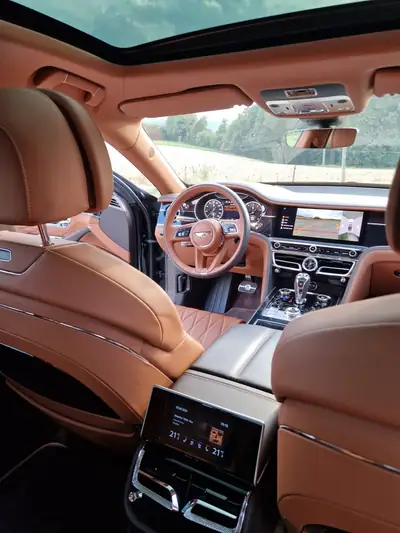 Bentley Flying Spur 6.0 W12 — Berline de prestige, 635 ch, Vert métallisé — Miniature 15