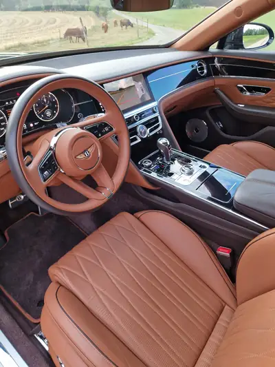 Bentley Flying Spur 6.0 W12 — Berline de prestige, 635 ch, Vert métallisé — Miniature 19