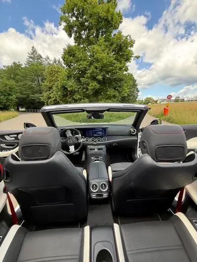 Mercedes-Benz E 53 AMG 4matic+ — Cabriolet haute performance, 49'000 km seulement — dashboard