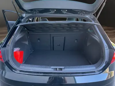 SEAT Leon 1.5 TSI EVO — Berline dynamique, toutes options, garantie 1 an — Miniature 15