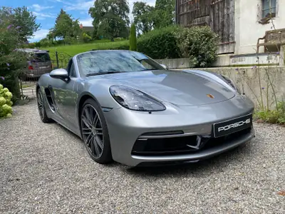 Porsche 718 Boxster 4.0 GTS PDK — Roadster haute performance, 6900 km seulement — vue extérieure