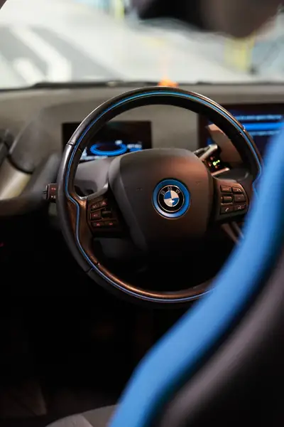BMW i3S E-Motor 120 Ah — Électrique urbain compact, 52'000 km seulement — Miniature 7