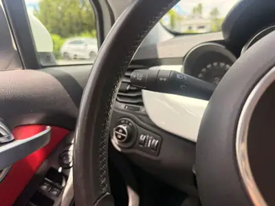 FIAT 500X 1.4T Lounge — SUV compact polyvalent, sans sinistre, équipé — Thumbnail 15