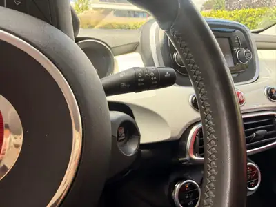 FIAT 500X 1.4T Lounge — SUV compact polyvalent, sans sinistre, équipé — Thumbnail 16
