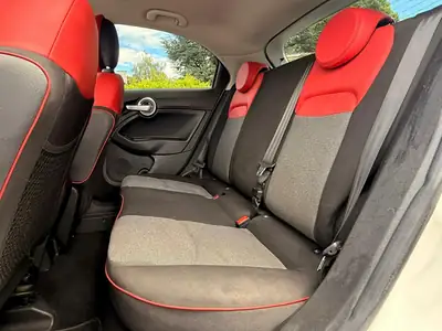FIAT 500X 1.4T Lounge — SUV compact polyvalent, sans sinistre, équipé — Thumbnail 19