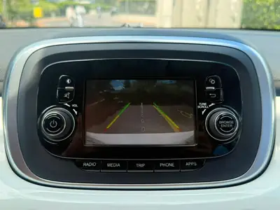 FIAT 500X 1.4T Lounge — SUV compact polyvalent, sans sinistre, équipé — Thumbnail 22