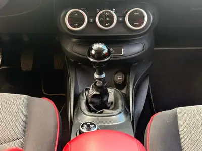 FIAT 500X 1.4T Lounge — SUV compact polyvalent, sans sinistre, équipé — Thumbnail 25