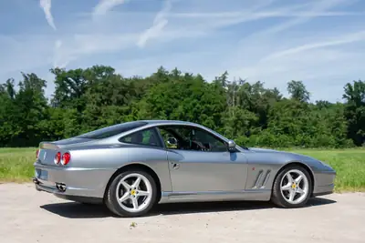 Ferrari F550 Maranello 1998 — Légendaire V12 485 ch, kilométrage préservé — Detail
