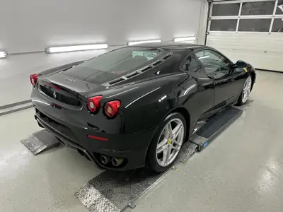 Ferrari F430 Coupé 490 ch — Légendaire italienne en excellent état, 39'223 km — intérieur