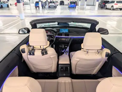 BMW 430i Cabriolet — Décapotable élégante, 252 ch dynamiques et équipements premium — Miniatura 9