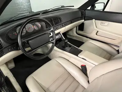 Porsche 944 S2 Cabrio 1991 — Roadster de légende, état impeccable, combo couleur rare — Miniature 10