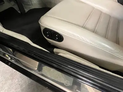 Porsche 944 S2 Cabrio 1991 — Roadster de légende, état impeccable, combo couleur rare — Miniature 16