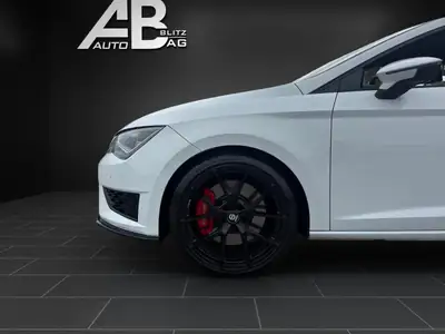 SEAT Leon Cupra 2.0 TSI 280 PS — Performance tuning et finish premium — Thumbnail 16