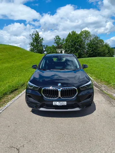 BMW X1 25e xDrive — Hybride rechargeable performant, entretien récent — côté