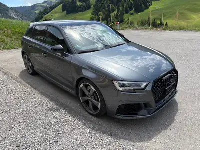 Audi RS3 Sportback 2.5 TSI quattro — 400 ch, toit panoramique, sans filtre à particules — vista esterna