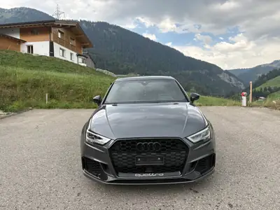 Audi RS3 Sportback 2.5 TSI quattro — 400 ch, toit panoramique, sans filtre à particules — dettaglio