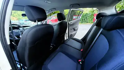 Hyundai i20 1.2 Comfort — Citadine fiable première main, faible kilométrage — Thumbnail 9