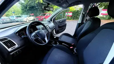 Hyundai i20 1.2 Comfort — Citadine fiable première main, faible kilométrage — Thumbnail 10