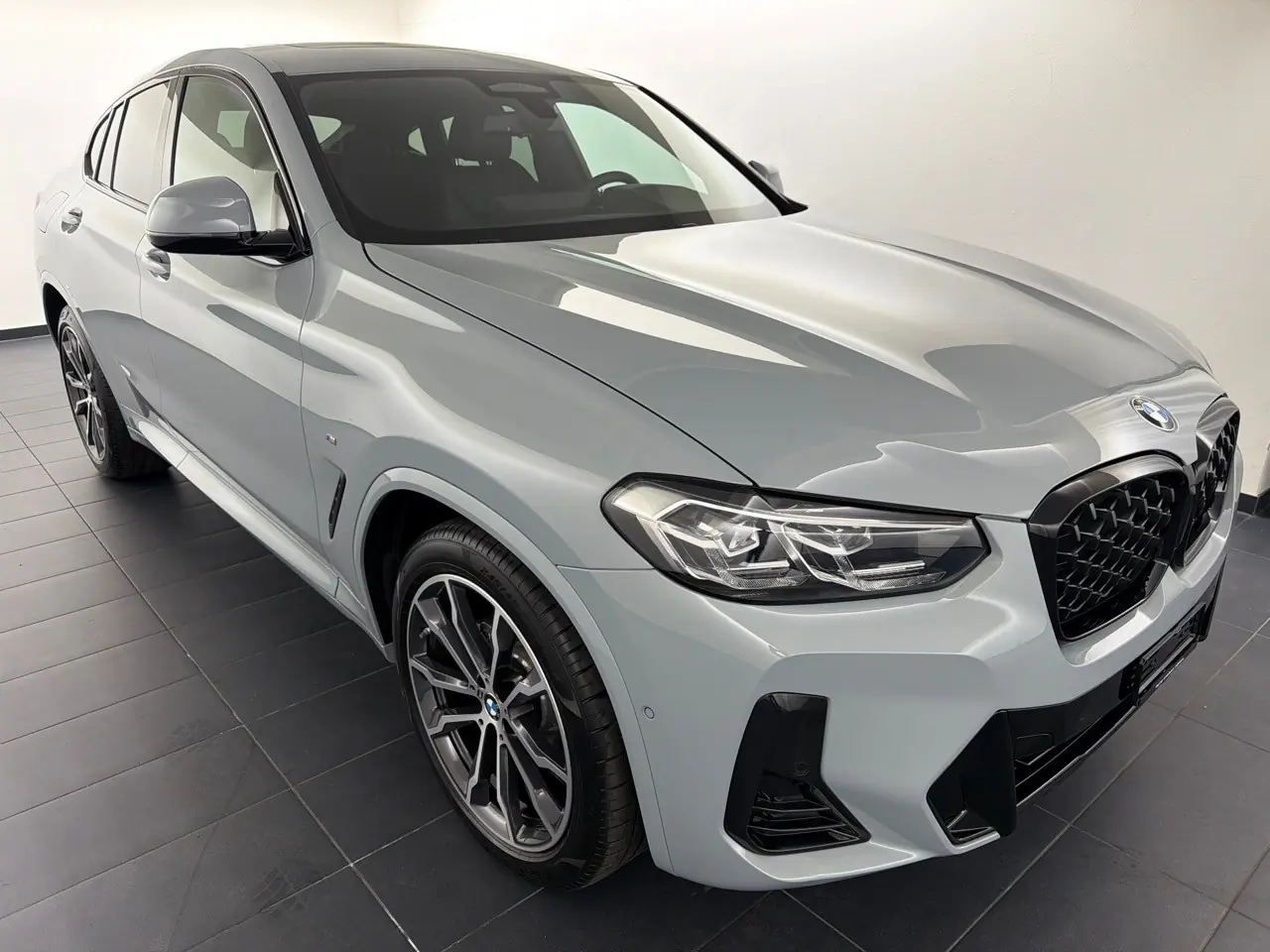 BMW X4 2025 occasion Zürich — 4