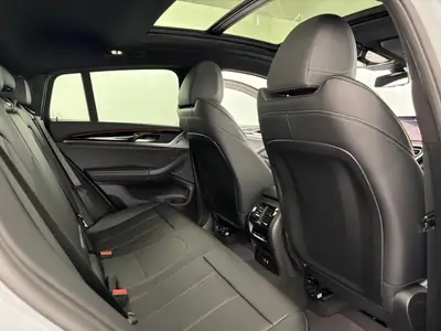 BMW X4 xDrive 20d M Sport 2025 — Diesel hybride 48V, première main, km réduits — Thumbnail 8