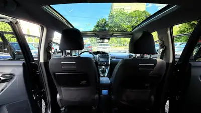 Toyota Verso 1.8 Trend — Monospace 7 places fiable, sans sinistre, 78000 km — Thumbnail 8