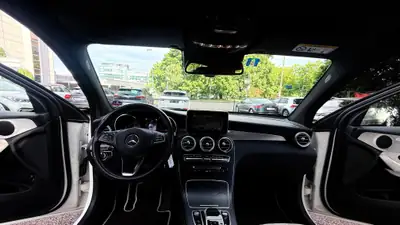Mercedes-Benz GLC 300 4Matic — SUV premium 245 ch, 4WM, essence automatique — Thumbnail 9