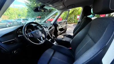 Opel Zafira 1.6i Turbo 170 ch — Monospace 7 places dynamique, 100 000 km — Thumbnail 11