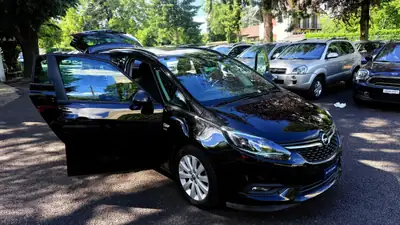 Opel Zafira 1.6i Turbo 170 ch — Monospace 7 places dynamique, 100 000 km — Thumbnail 12