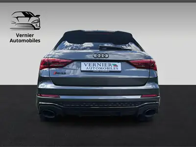 Audi RS Q3 2.5 TFSI Quattro — 400 ch dynamiques, très bon état, garantie 12 mois — Armaturenbrett