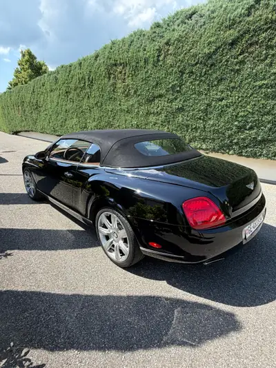 Bentley Continental GTC W12 — Cabriolet de prestige 560 ch, sans accident — tableau de bord