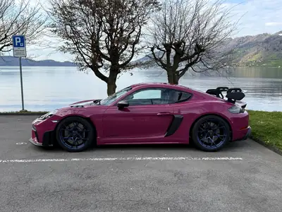 Porsche 718 Boxster 4.0 GT4 RS — Sportive légendaire, 500 ch purs — Heckansicht