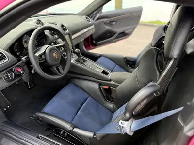 Porsche 718 Boxster 4.0 GT4 RS — Sportive légendaire, 500 ch purs — Miniatur 7