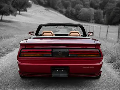 Pontiac Firebird Trans Am V8 Cabrio 1992 — Légende américaine, moteur 5.0L, sans accident — Miniature 7