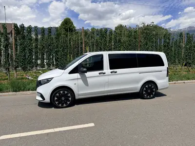Mercedes-Benz Vito 116 CDI Lang — Monospace 8 places diesel 4Matic, faible kilométrage — interior