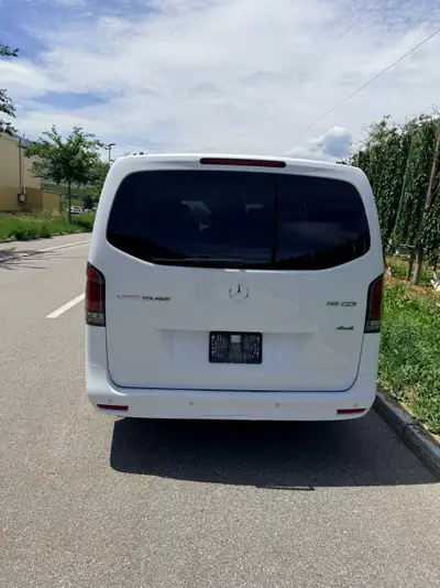 Mercedes-Benz Vito 116 CDI Lang — Monospace 8 places diesel 4Matic, faible kilométrage — detail
