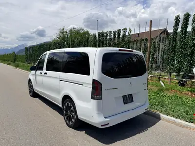 Mercedes-Benz Vito 116 CDI Lang — Monospace 8 places diesel 4Matic, faible kilométrage — Thumbnail 7