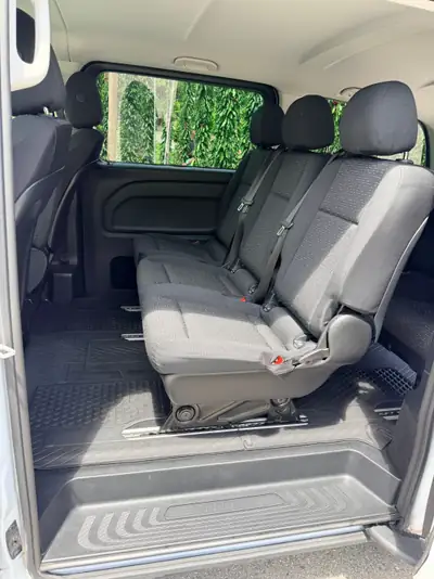 Mercedes-Benz Vito 116 CDI Lang — Monospace 8 places diesel 4Matic, faible kilométrage — Thumbnail 11