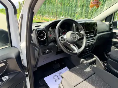 Mercedes-Benz Vito 116 CDI Lang — Monospace 8 places diesel 4Matic, faible kilométrage — Thumbnail 13