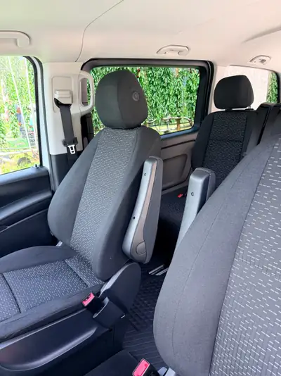 Mercedes-Benz Vito 116 CDI Lang — Monospace 8 places diesel 4Matic, faible kilométrage — Thumbnail 16