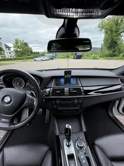 BMW X6 40d xDrive 2011 — SUV coupé diesel robuste, 156 000 km, sans sinistre — intérieur