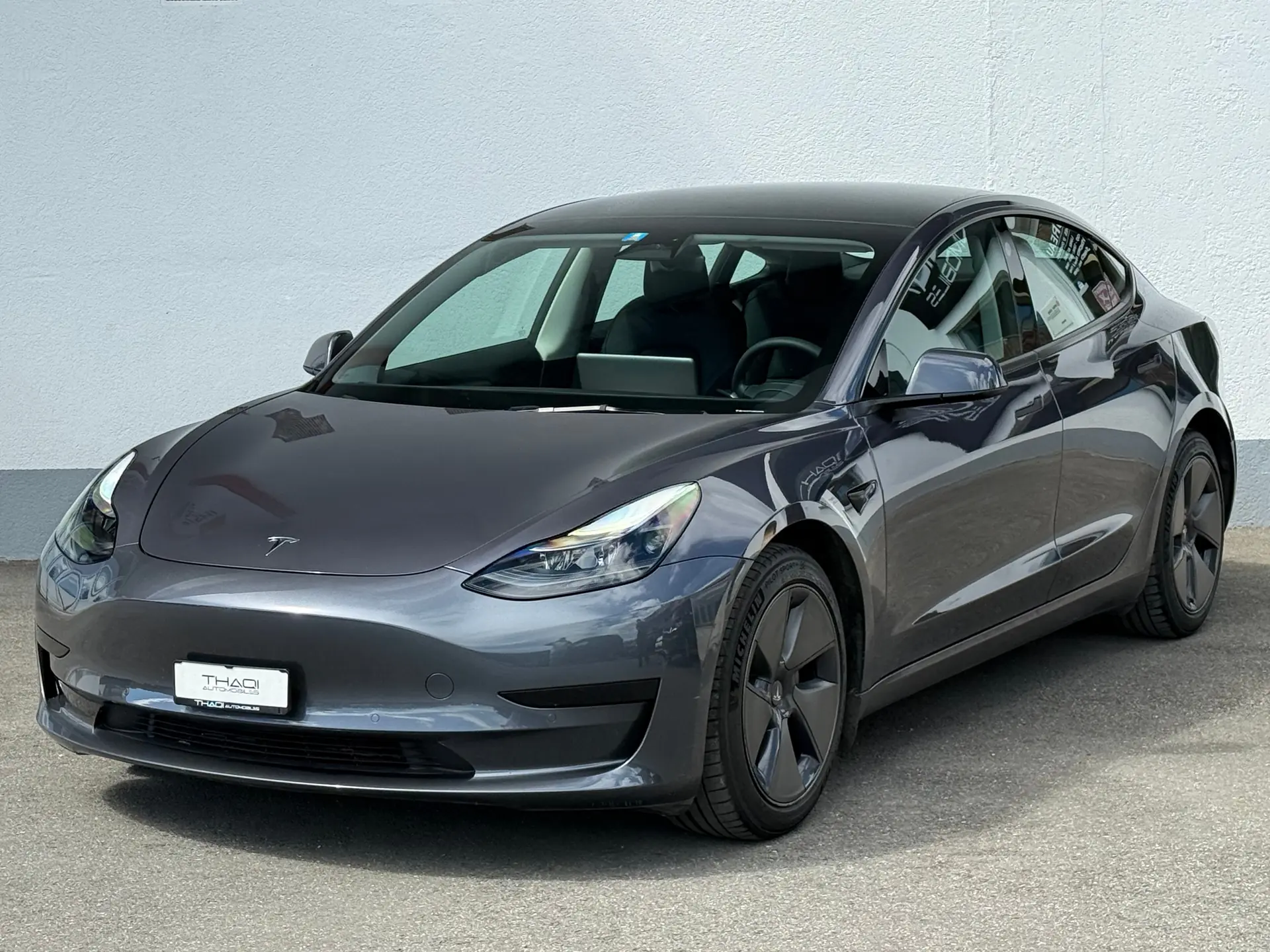 Tesla Model 3 Standard Range RWD — Berline électrique performante, 49 500 km seulement