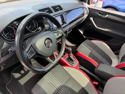 Skoda Fabia 1.2 TSI Monte Carlo DSG — Citadine dynamique, sans accident — dashboard