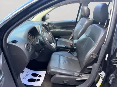 Jeep Compass 2.2 CRD Limited — SUV compact diesel fiable, entretien suivi — Thumbnail 8