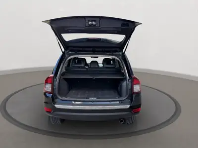 Jeep Compass 2.2 CRD Limited — SUV compact diesel fiable, entretien suivi — Thumbnail 15