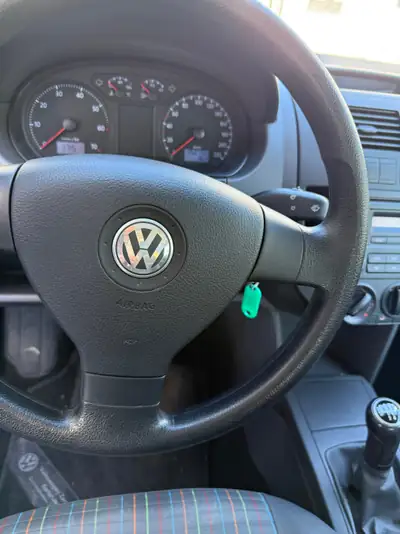 VW Polo 1.4 16V Comfortline — Citadine fiable, entretien à jour et courroie changée — Thumbnail 9