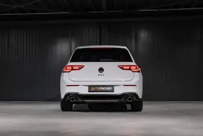 Volkswagen Golf 2.0 TSI GTI DSG — Sportive affûtée, cuir premium et 10 200 km seulement — detail