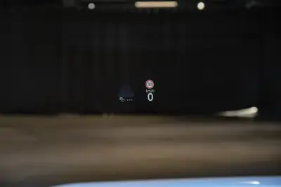 Volkswagen Golf 2.0 TSI GTI DSG — Sportive affûtée, cuir premium et 10 200 km seulement — Thumbnail 23